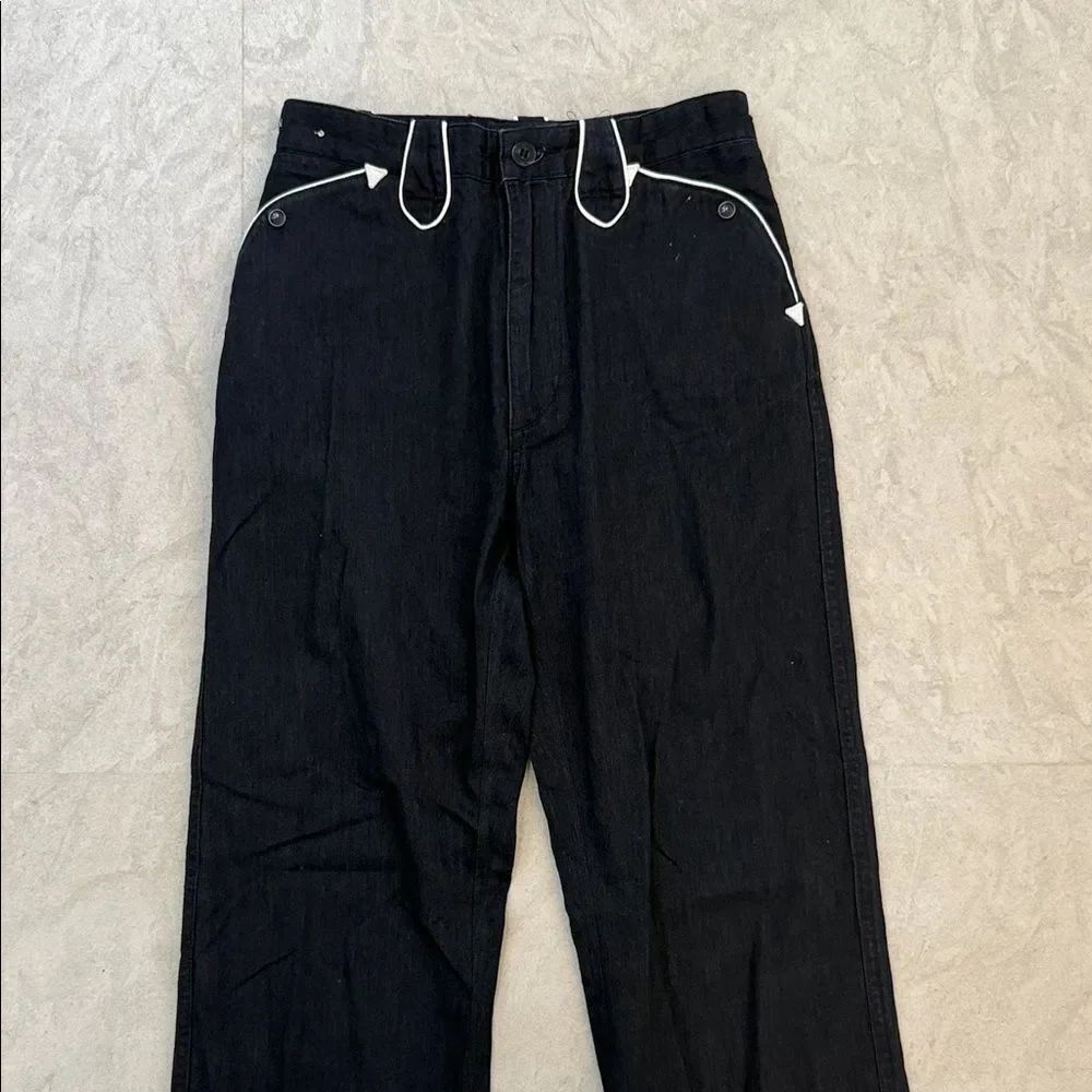 Stylish Black Wide-Leg Pants - Picture 2 of 5